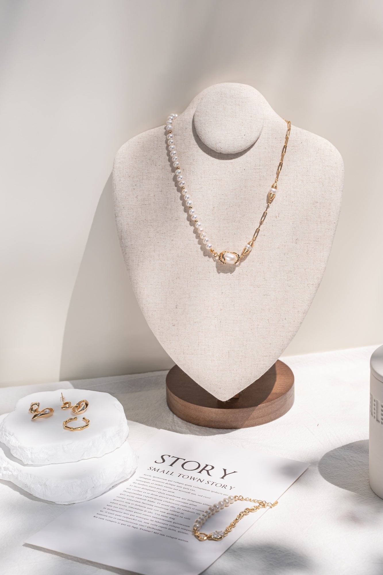 Harbor Chain Baroque Pearl Necklace