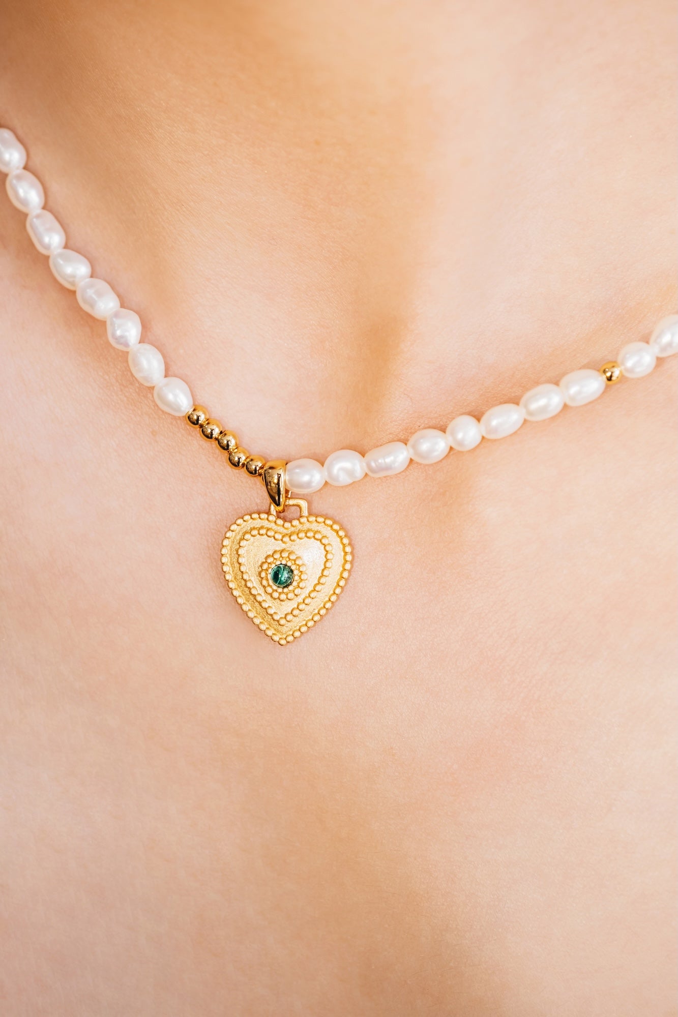 Hearttrace Pearl Necklace