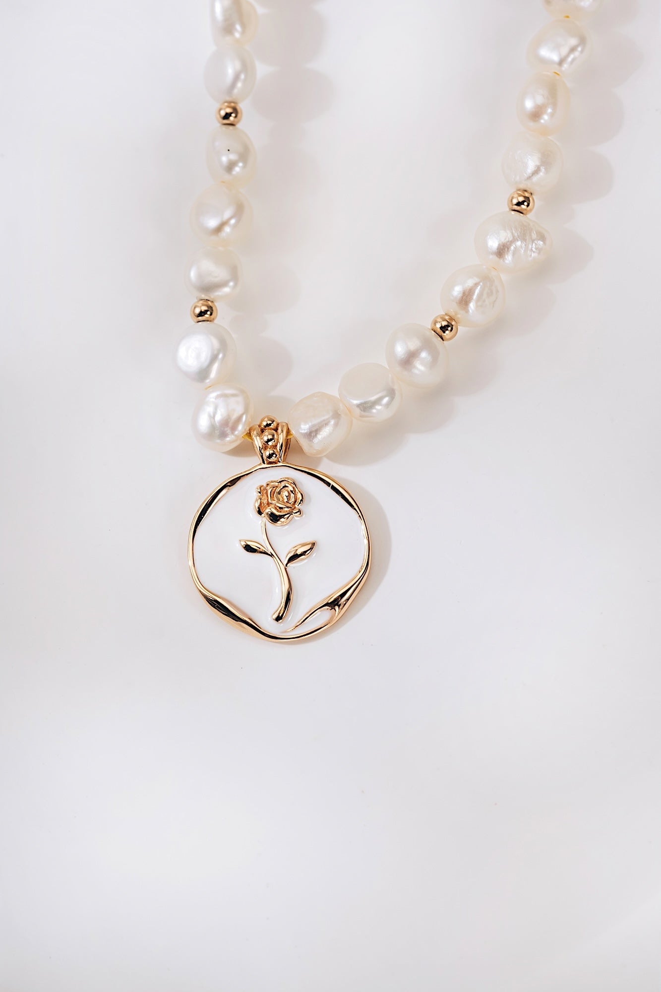 Rosabelle Pearl Necklace