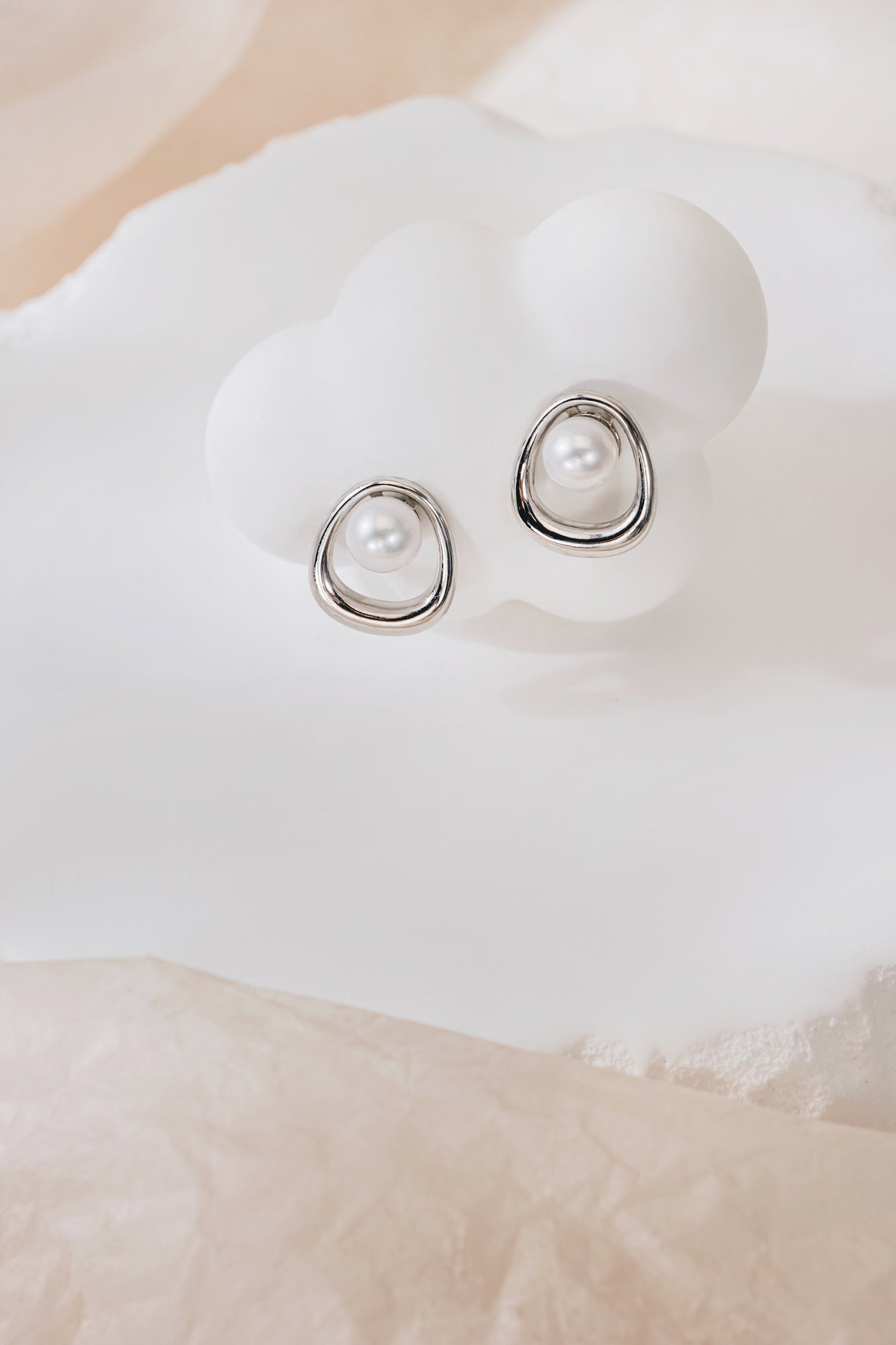 Orbit Pearl Earrings