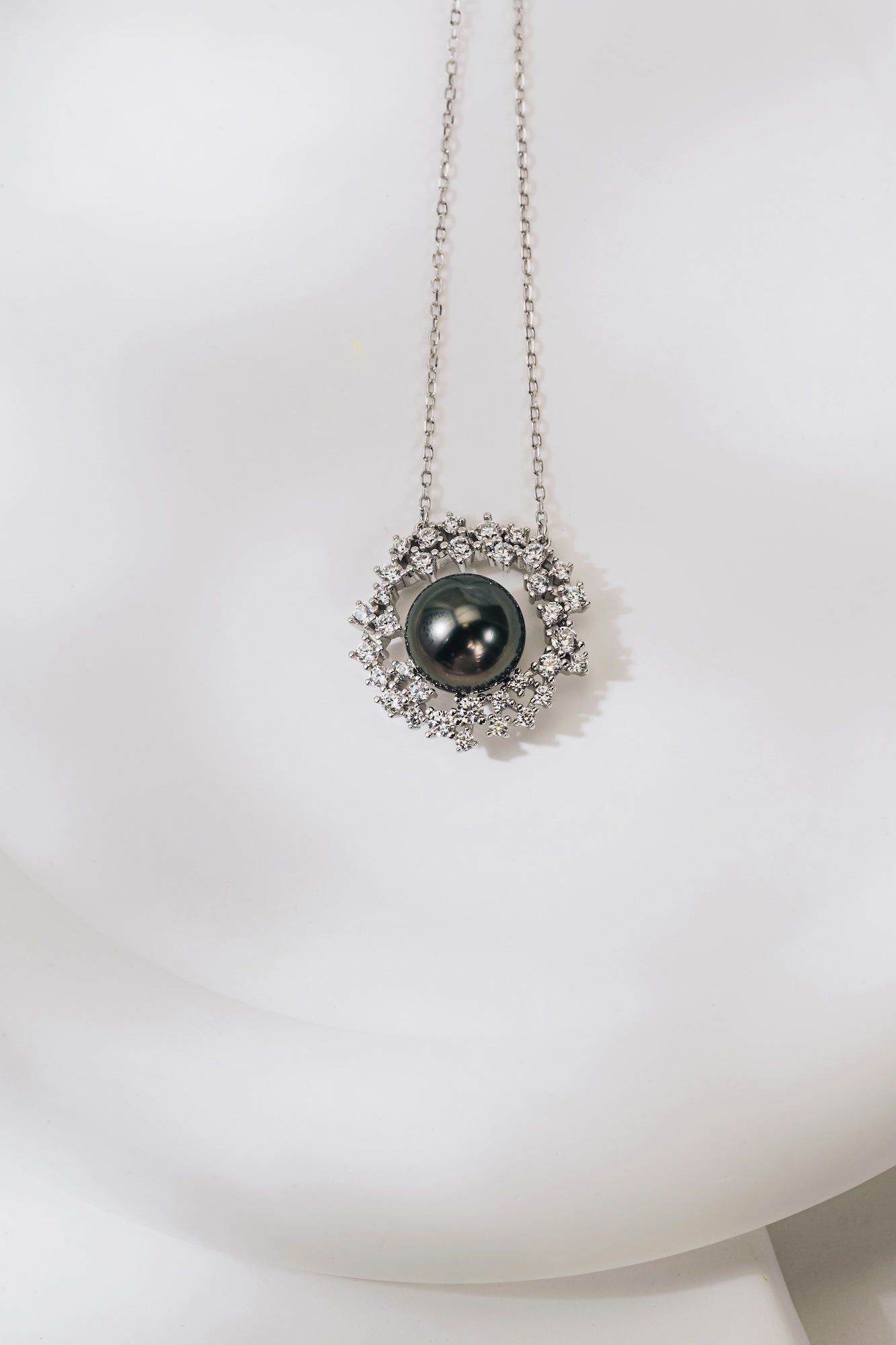 Stellar Tahitian Pearl Necklace