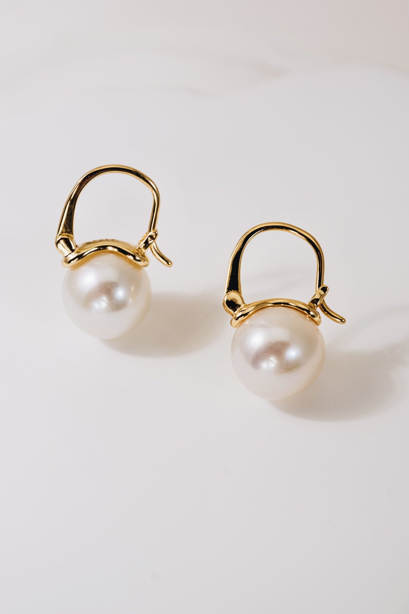 Lumi Dew 10-11mm Edison Pearl Earrings