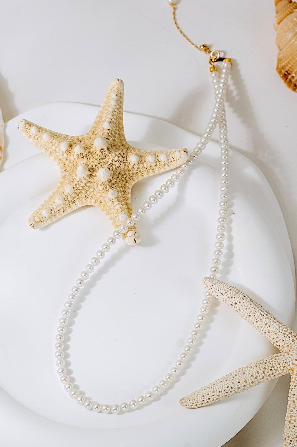 3.5-4.5mm Classic Baby Pearl Necklace 18K Gold