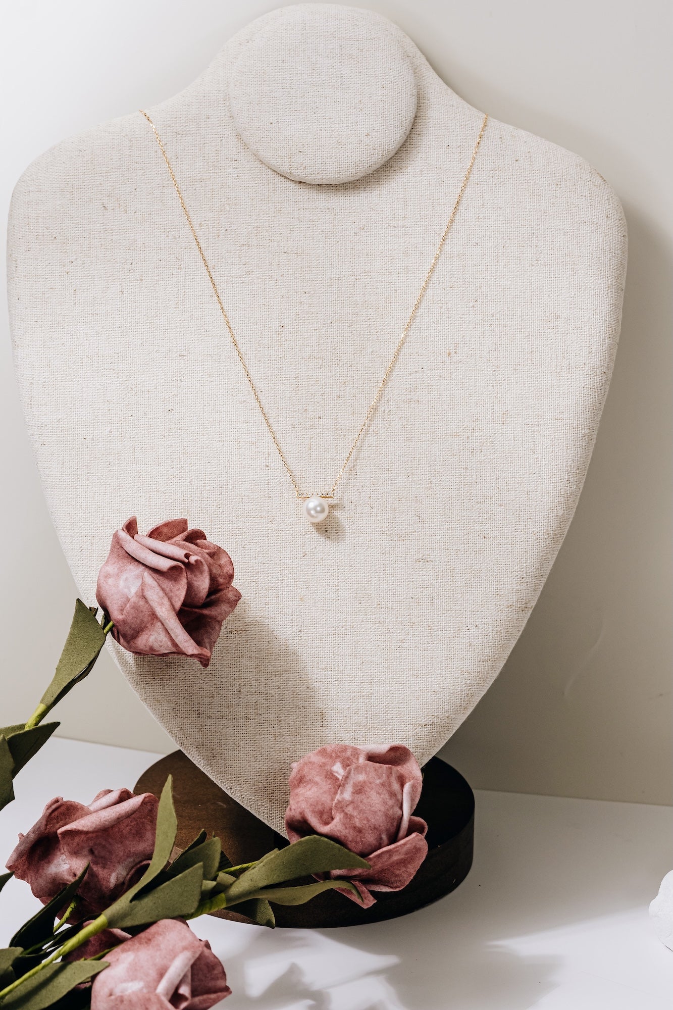 Equinox 8-8.5mm Akoya Pearl Necklace 18K Gold