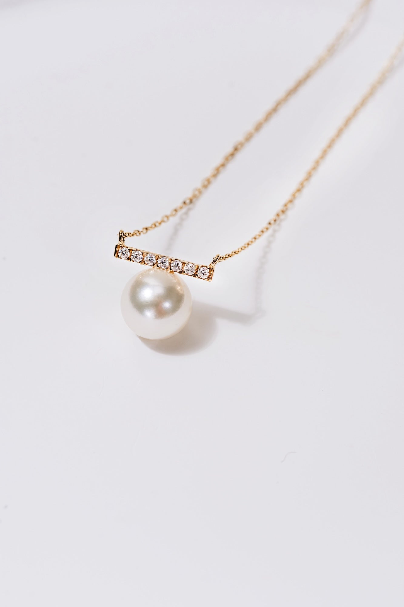 Equinox 8-8.5mm Akoya Pearl Necklace 18K Gold