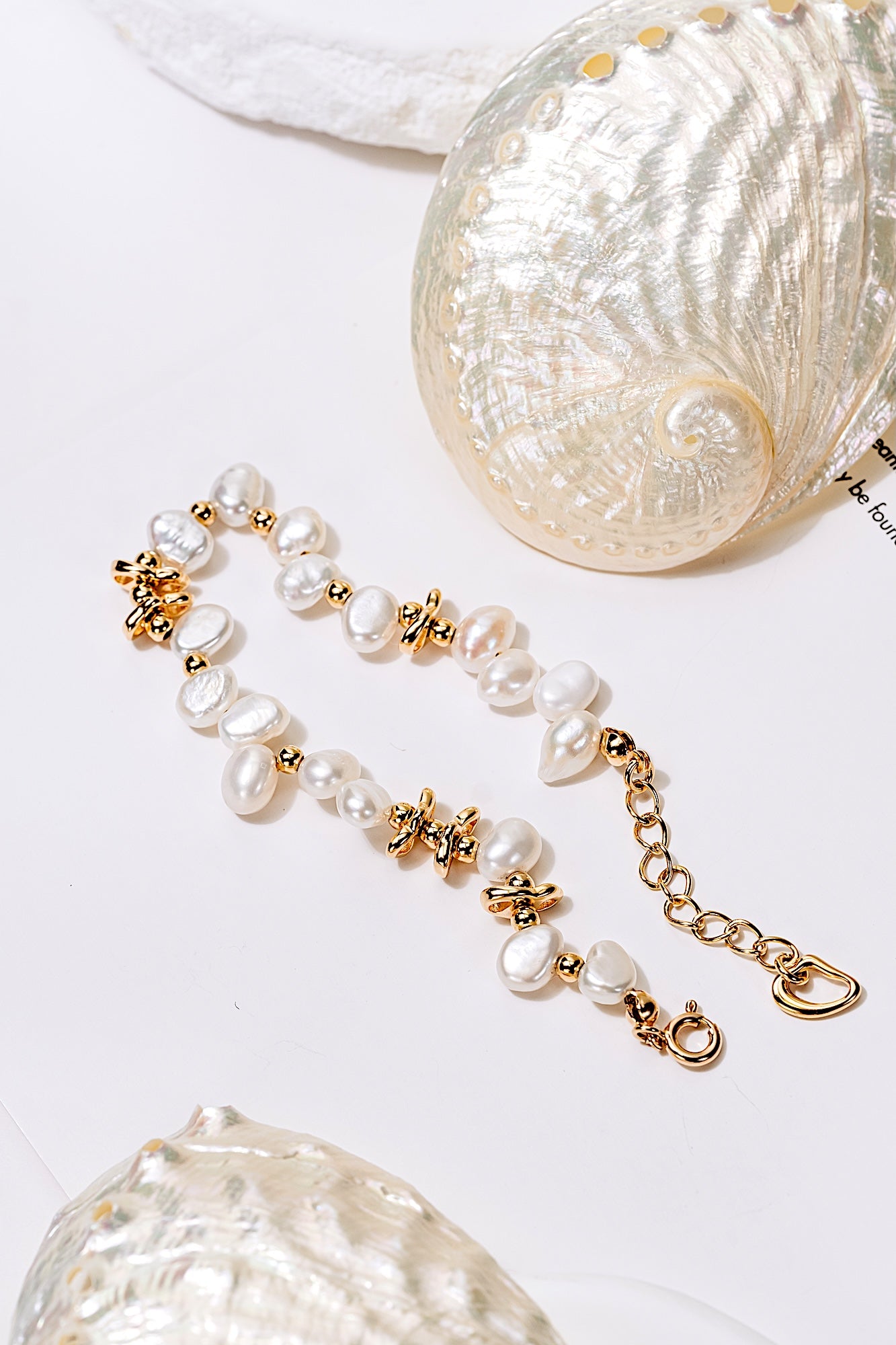 Golden Bloom Pearl Bracelet