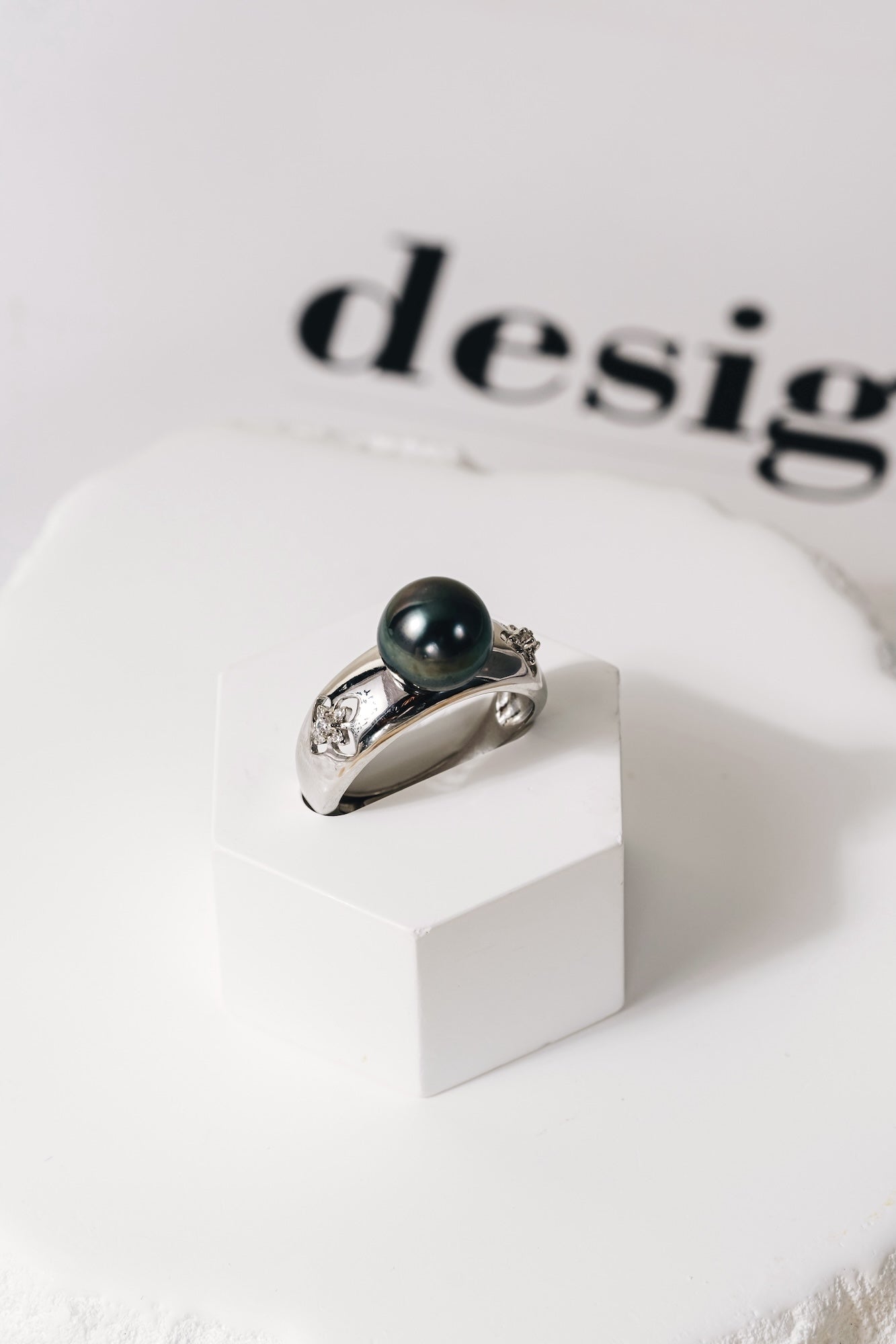 Eclipse Tahitian Pearl Ring
