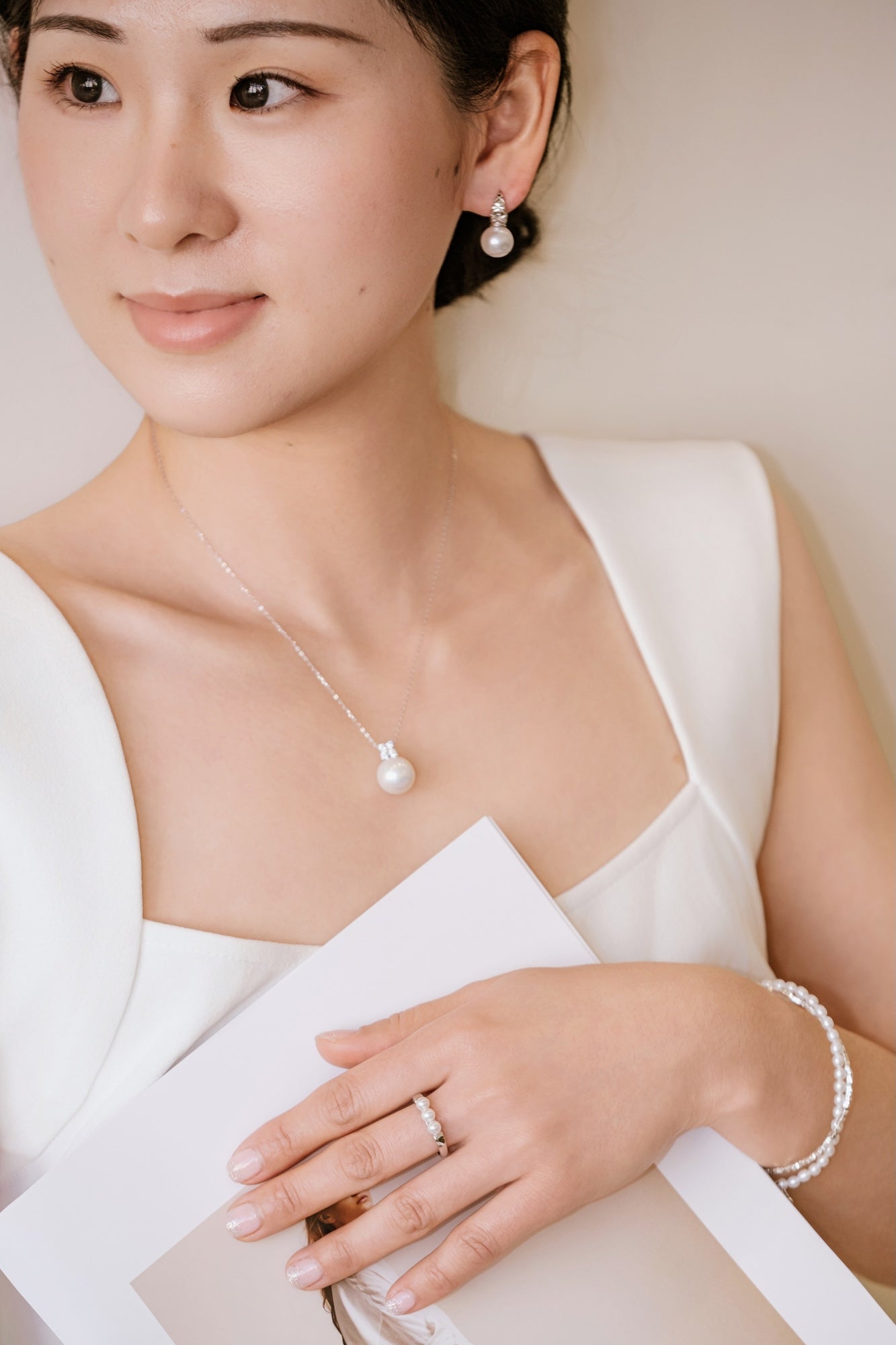 Everleaf 9-10mm Edison Pearl Earrings