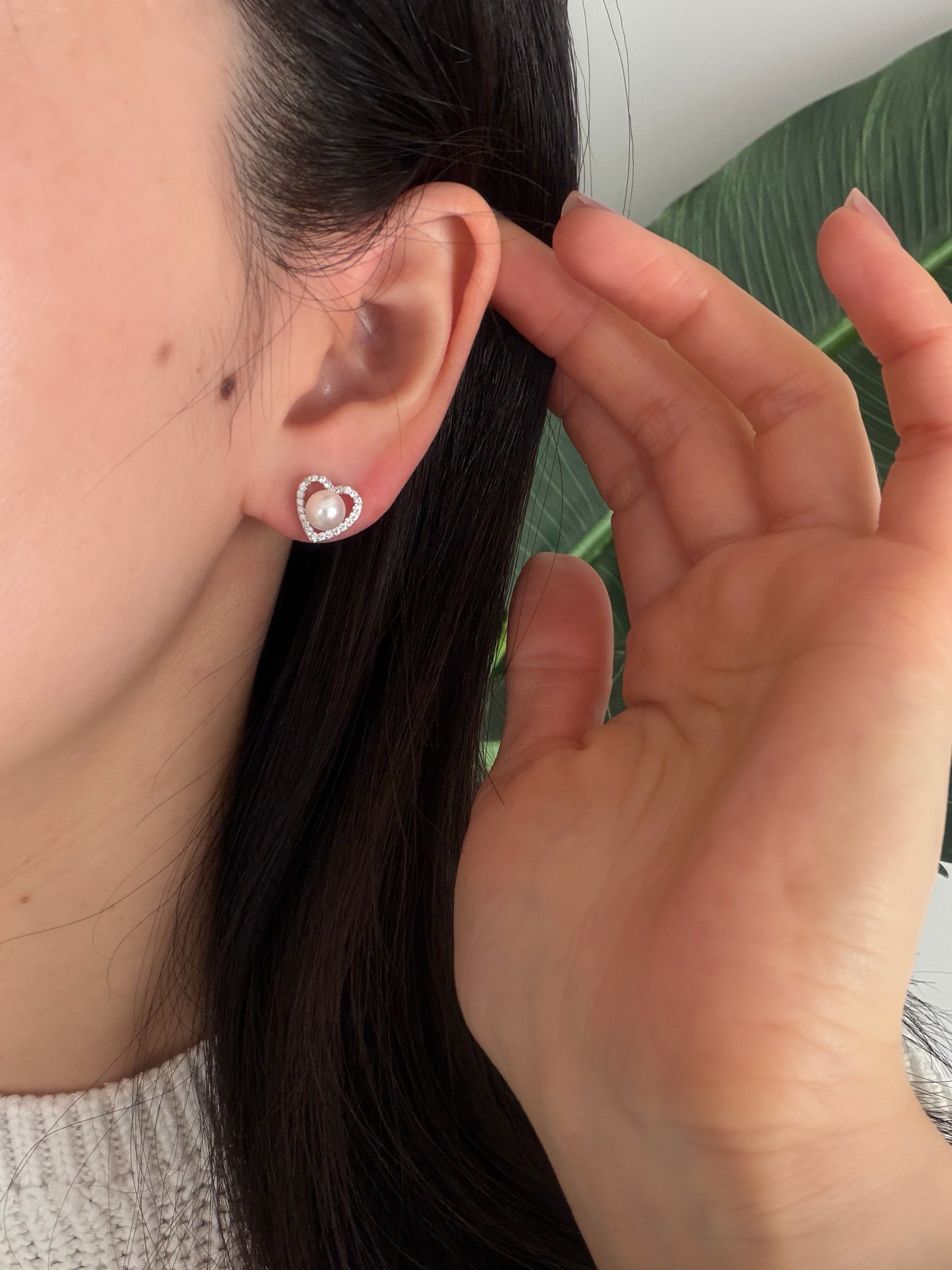 Radiant Heart Pearl Earrings