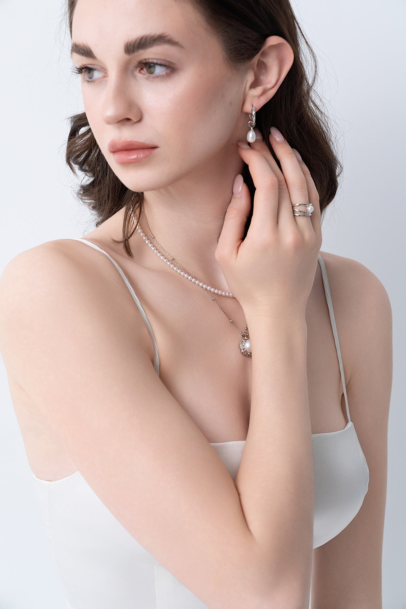 Luna Ripple Pearl Earrings