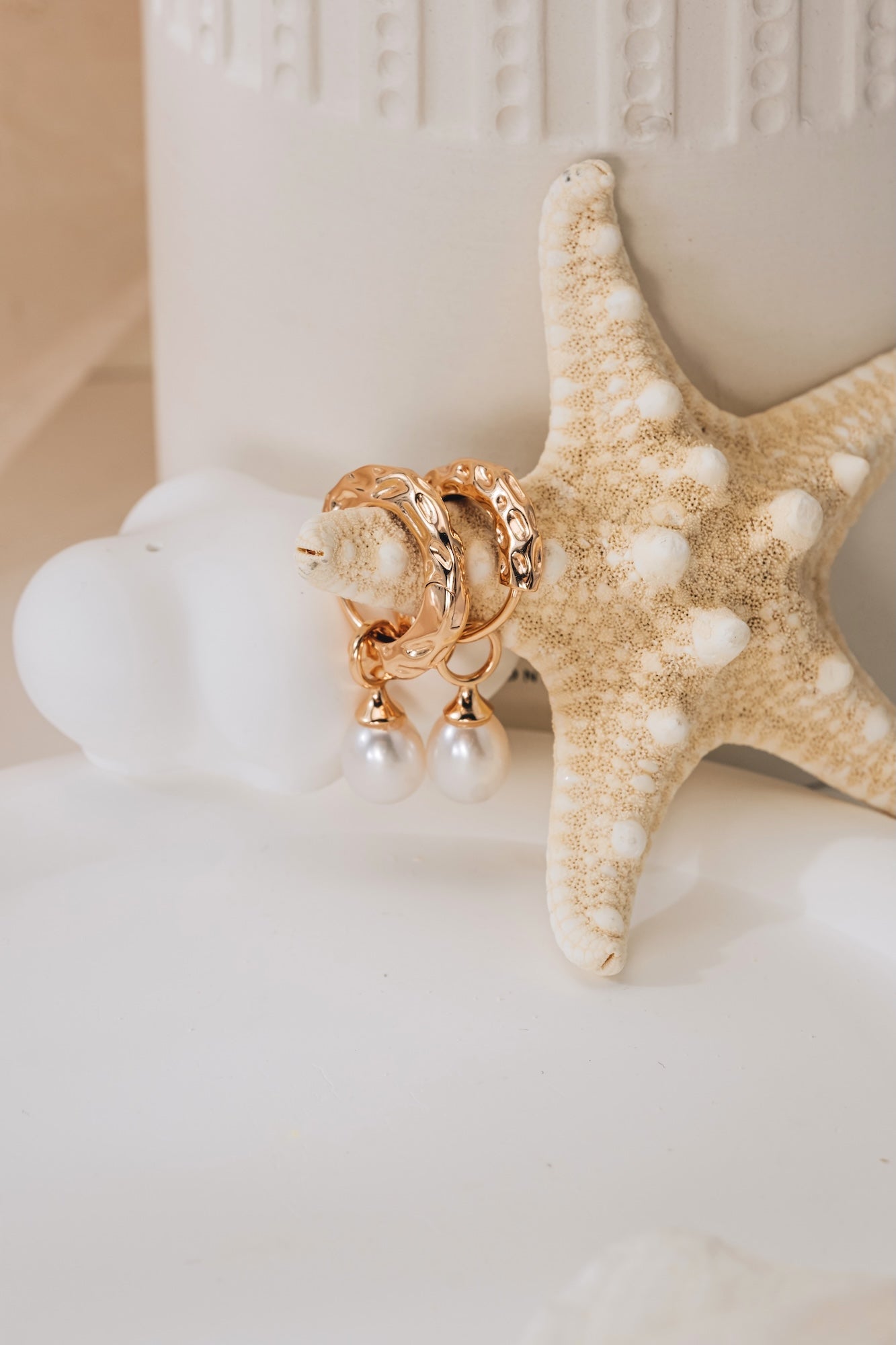 Luna Ripple Pearl Earrings