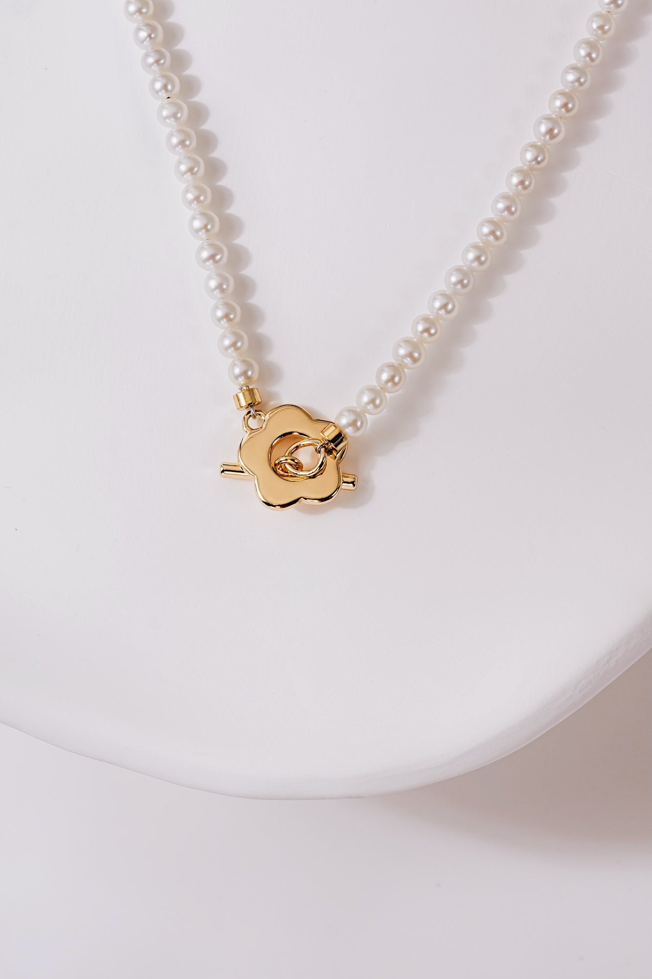 Bloomlock Freshwater Baby Pearl Necklace