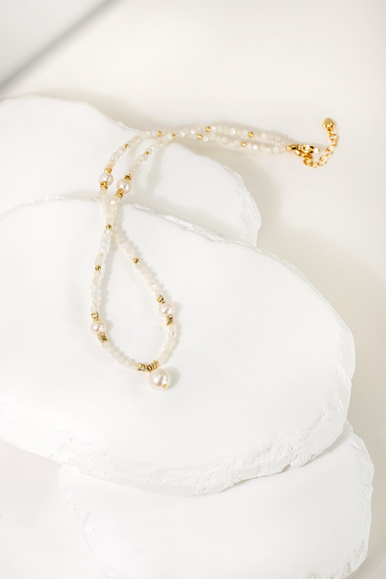 Golden Harmony Pearl Necklace