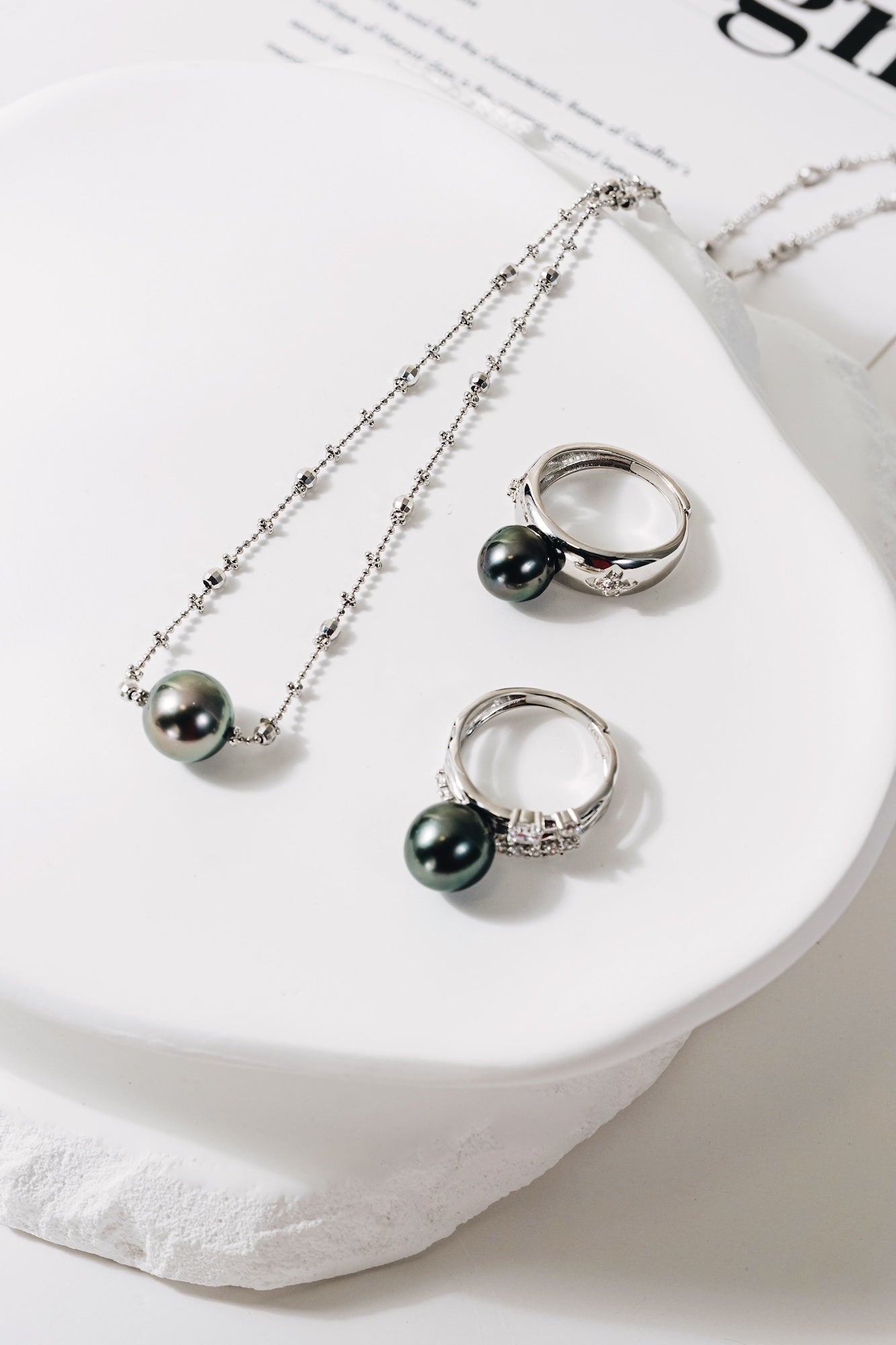 Horizon 10-11mm Tahitian Pearl Necklace