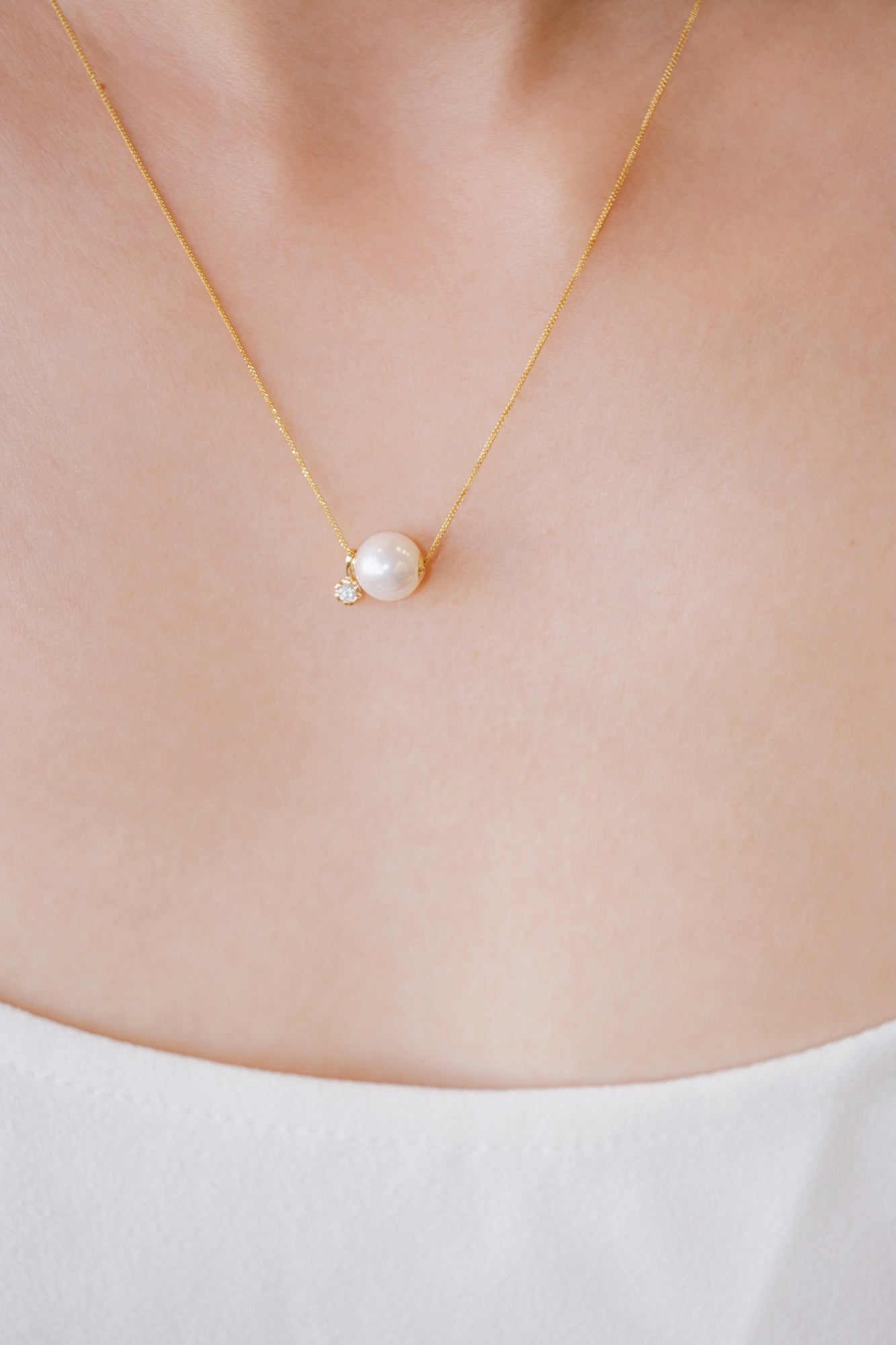 Pathlight 8-8.5mm Akoya Pearl Necklace 18K Gold with Diamond