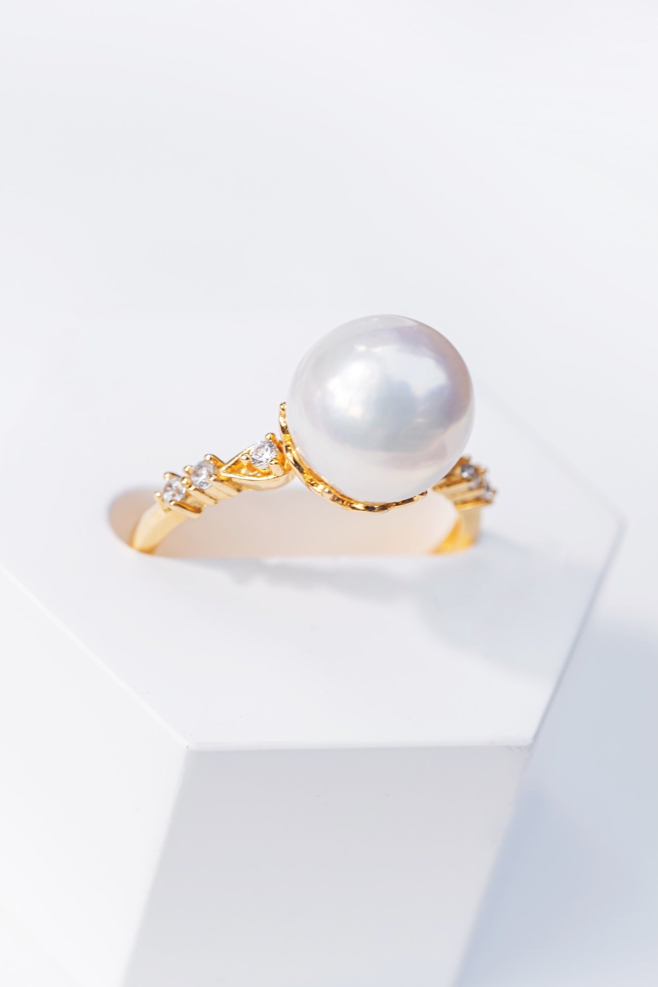 Etherea Pearl Ring