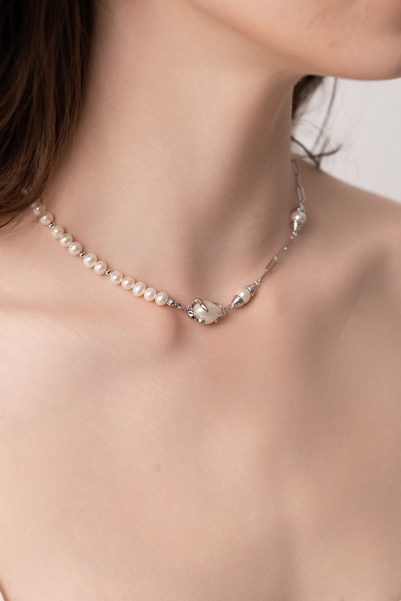 Harbor Chain Baroque Pearl Necklace