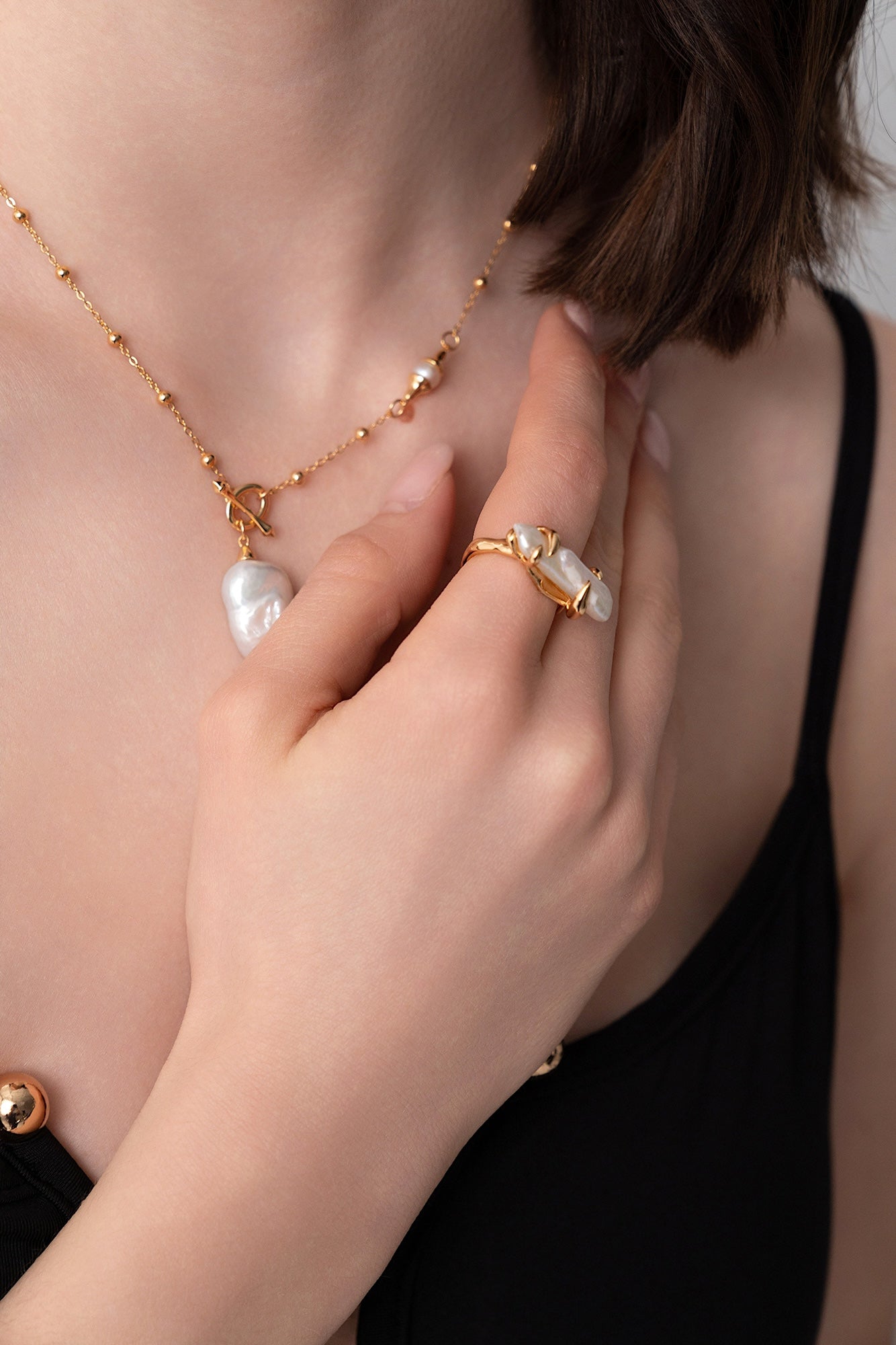 Golden Crest Baroque Pearl Ring
