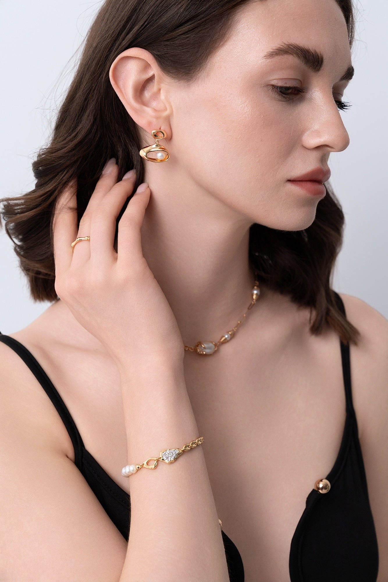 Harmony Pearl Chain Bracelet